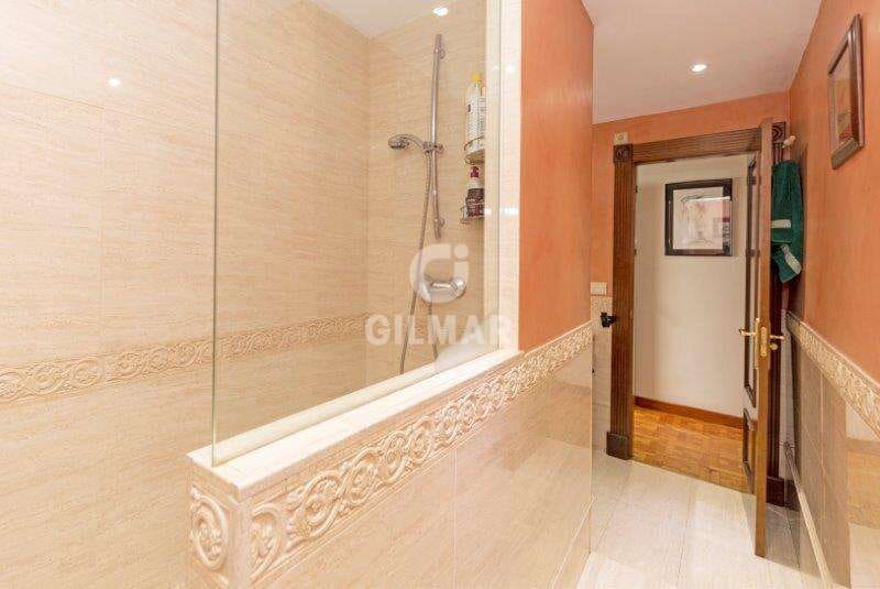 4 makuuhuone Asunto myytävänä paikassa Jerez de la Frontera mukana 
autotalli - 675 000 € (Ref: 9779170)