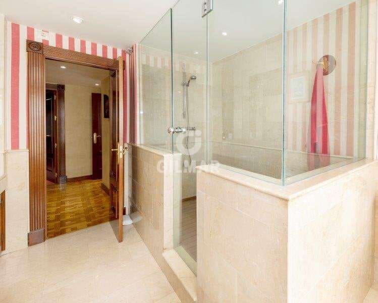 4 makuuhuone Asunto myytävänä paikassa Jerez de la Frontera mukana 
autotalli - 675 000 € (Ref: 9779170)