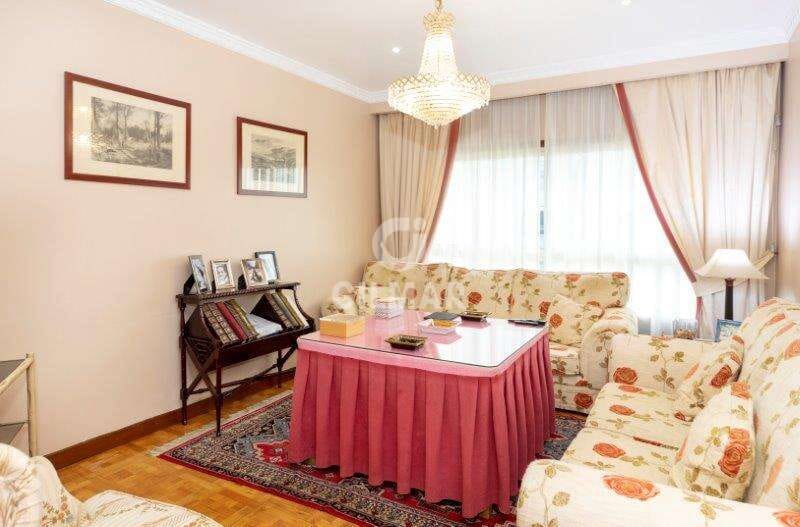 4 makuuhuone Asunto myytävänä paikassa Jerez de la Frontera mukana 
autotalli - 675 000 € (Ref: 9779170)