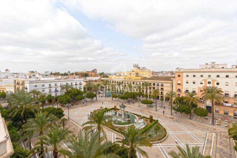 4 makuuhuone Asunto myytävänä paikassa Jerez de la Frontera mukana 
autotalli - 675 000 € (Ref: 9779170)