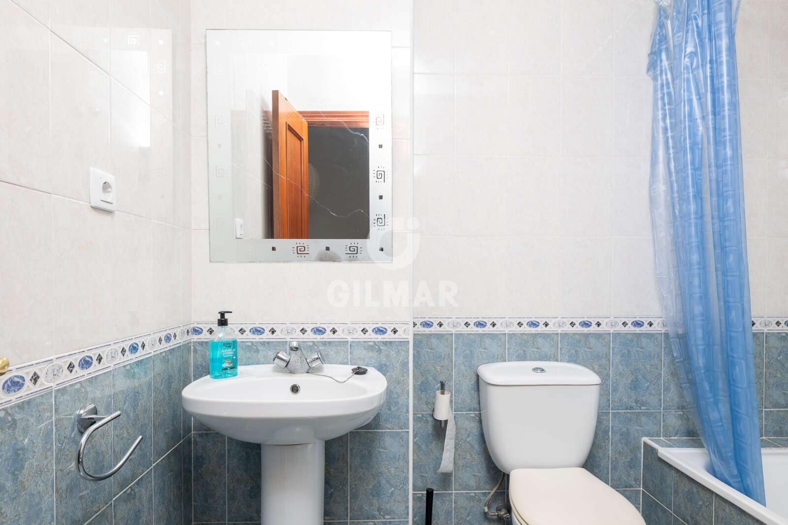 4 makuuhuone Rivitalo myytävänä paikassa El Puerto de Santa Maria - 450 000 € (Ref: 9779171)