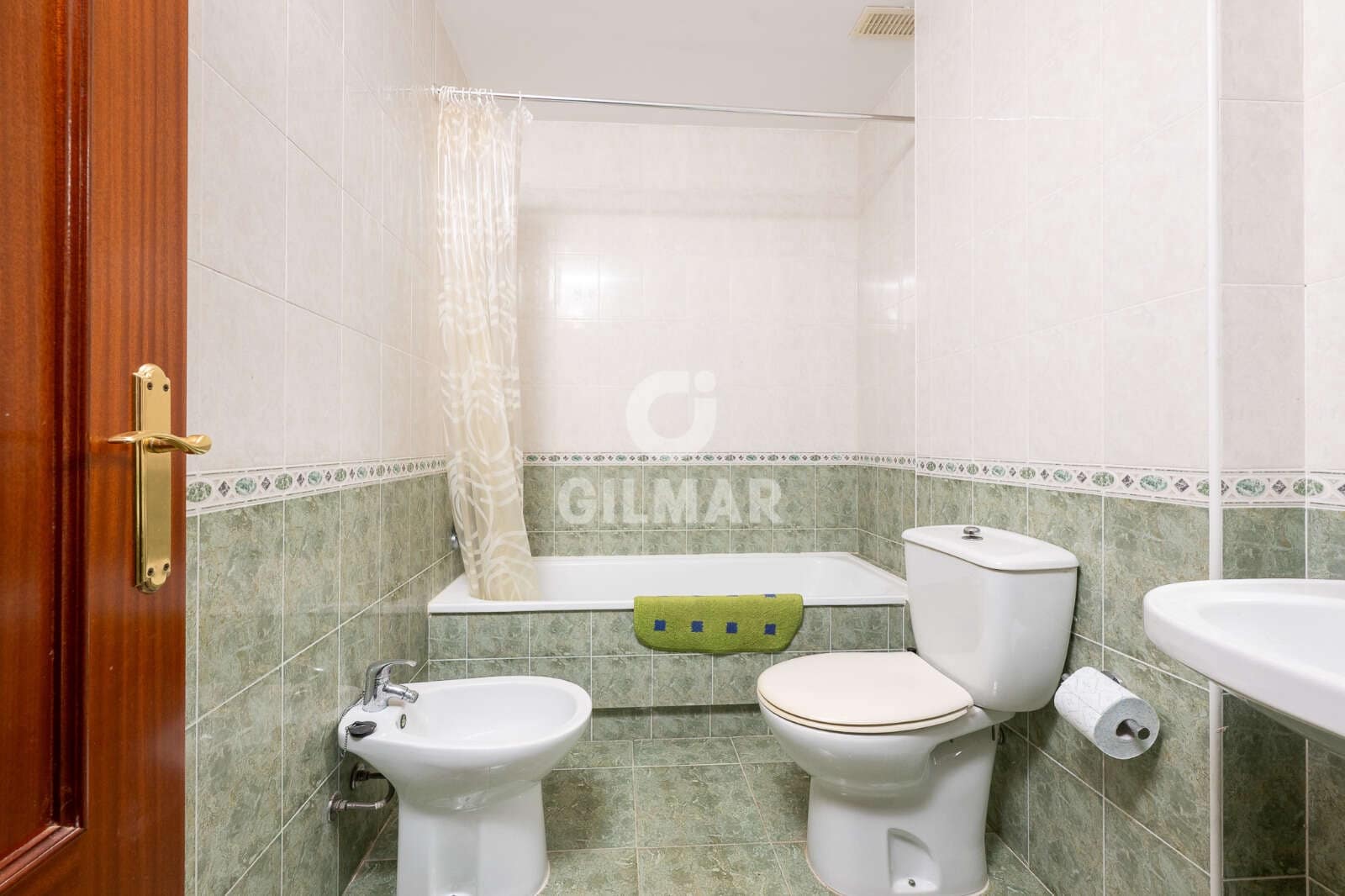 4 makuuhuone Rivitalo myytävänä paikassa El Puerto de Santa Maria - 450 000 € (Ref: 9779171)