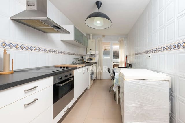 4 sovrum Radhus till salu i El Puerto de Santa María - 450 000 € (Ref: 9779171)