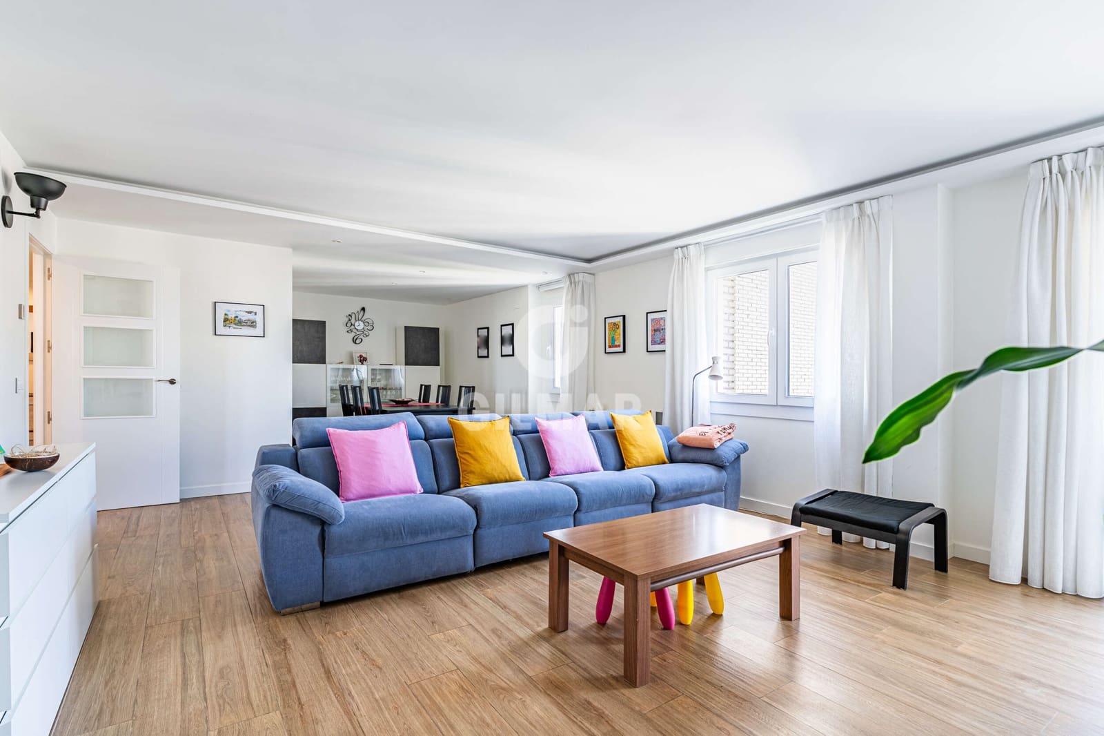 5 bedroom Flat for sale in Madrid city with pool garage - € 1,330,000 (Ref: 9782170)