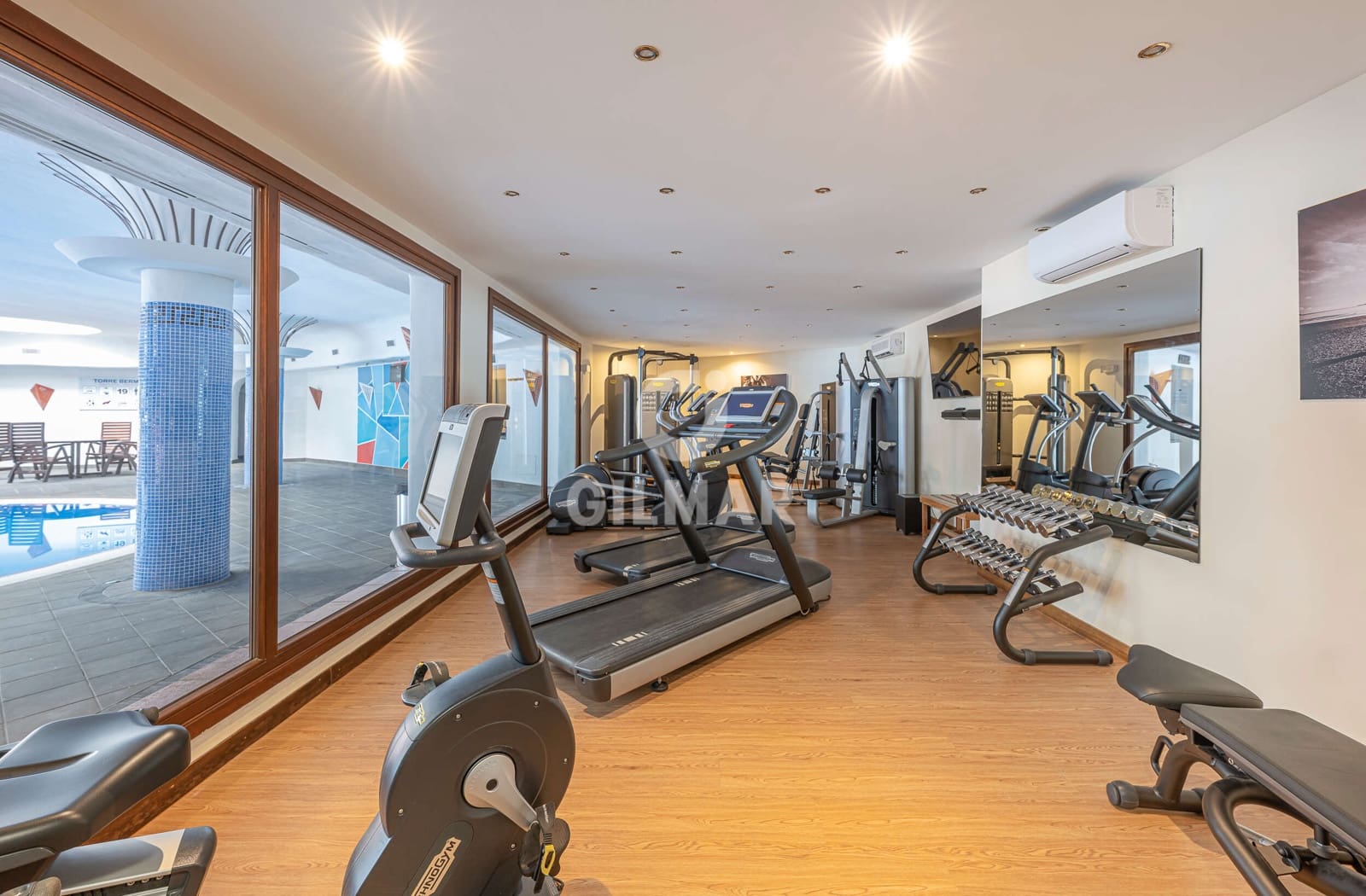 3 slaapkamer Flat te koop in Estepona met zwembad garage - € 1.525.000 (Ref: 9784526)