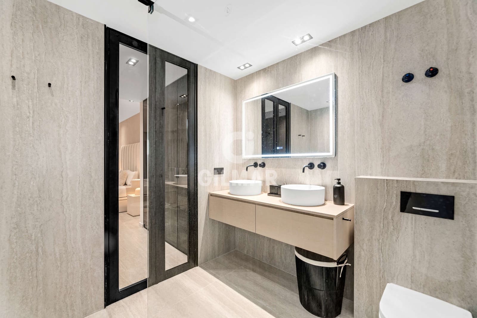 3 slaapkamer Flat te koop in Estepona met zwembad garage - € 1.525.000 (Ref: 9784526)