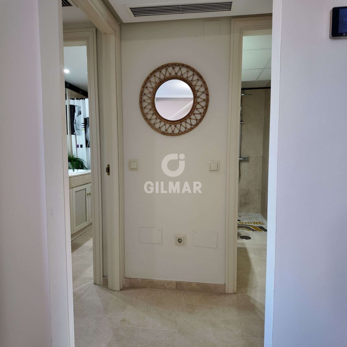 3 soverom Penthouse til salgs i Sotogrande med svømmebasseng garasje - € 720 000 (Ref: 9787904)