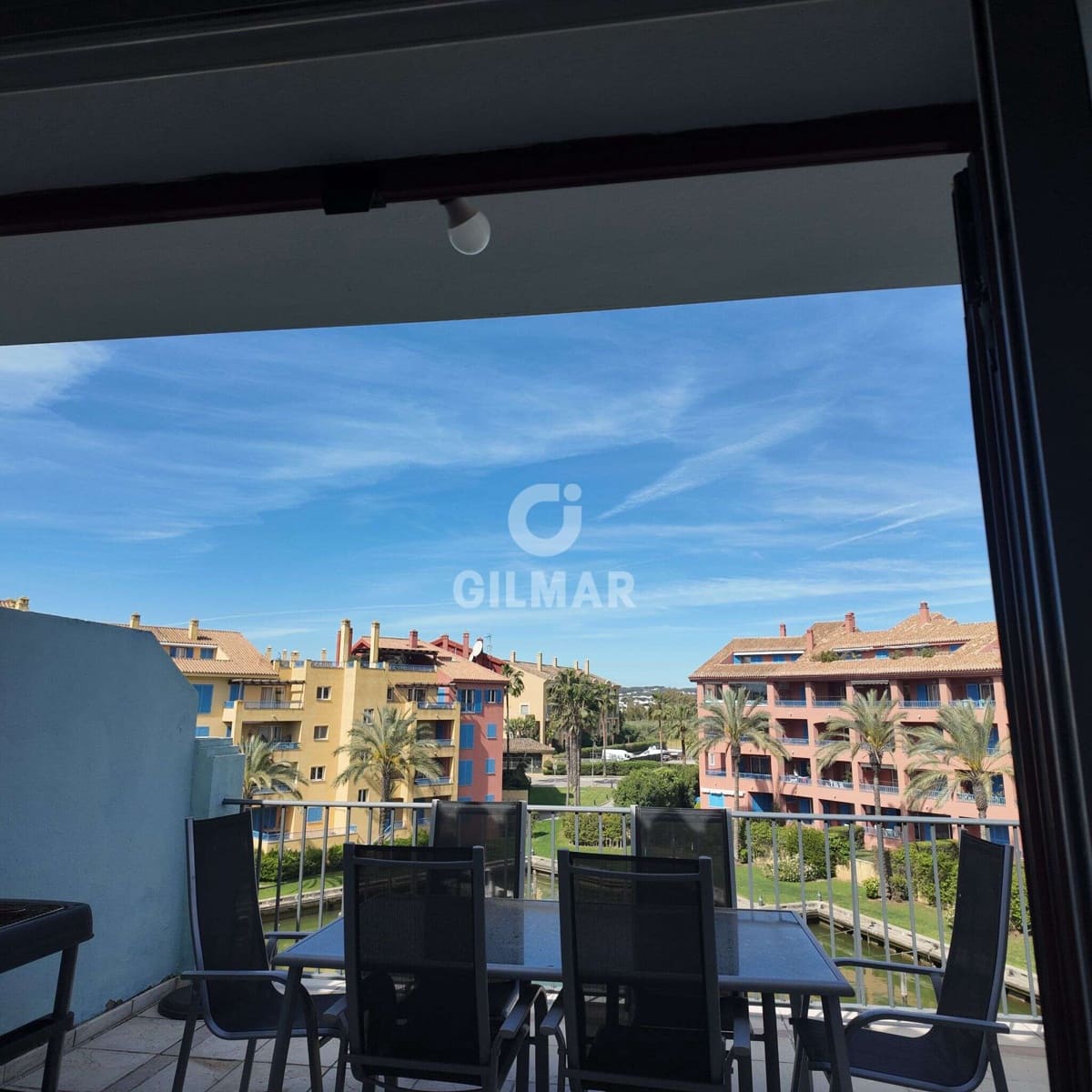 3 soverom Penthouse til salgs i Sotogrande med svømmebasseng garasje - € 720 000 (Ref: 9787904)