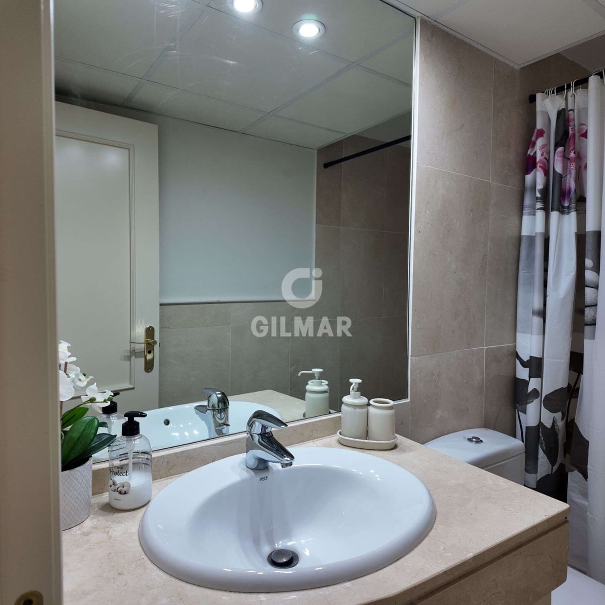 3 soverom Penthouse til salgs i Sotogrande med svømmebasseng garasje - € 720 000 (Ref: 9787904)