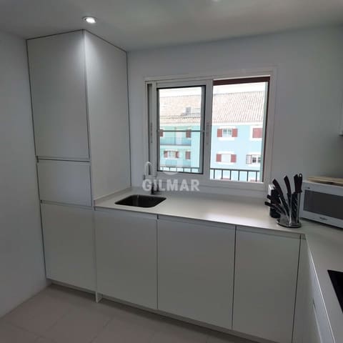 3 soverom Penthouse til salgs i Sotogrande, San Roque med svømmebasseng garasje - € 720 000 (Ref: 9787904)