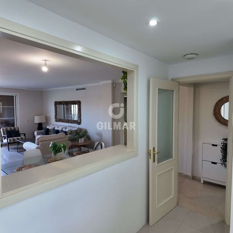 3 soverom Penthouse til salgs i Sotogrande, San Roque med svømmebasseng garasje - € 720 000 (Ref: 9787904)