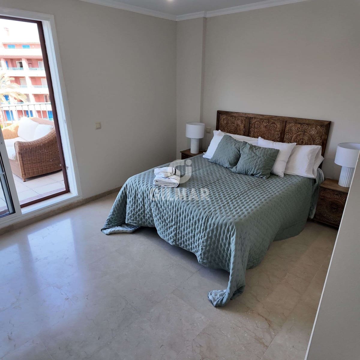 3 soverom Penthouse til salgs i Sotogrande med svømmebasseng garasje - € 720 000 (Ref: 9787904)