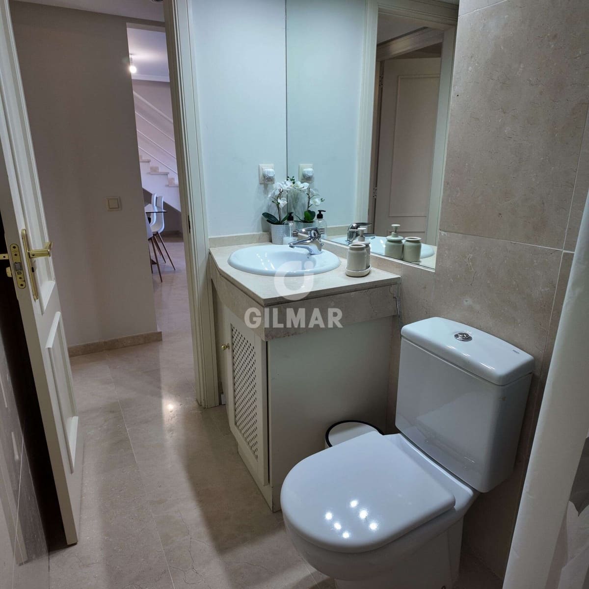 3 soverom Penthouse til salgs i Sotogrande med svømmebasseng garasje - € 720 000 (Ref: 9787904)