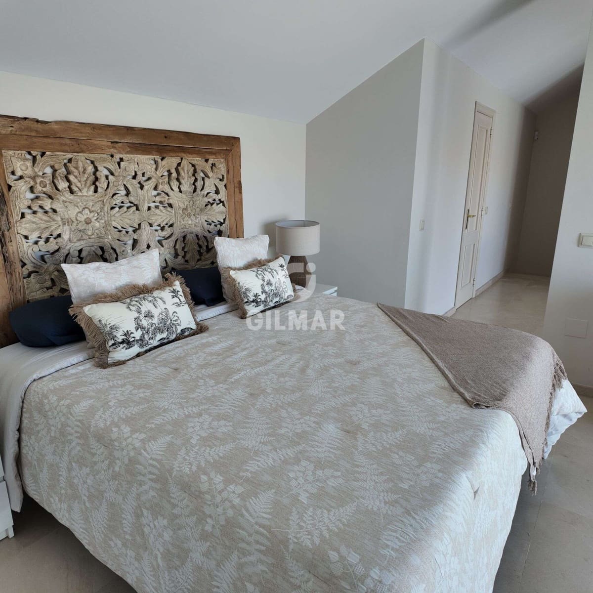 3 soverom Penthouse til salgs i Sotogrande med svømmebasseng garasje - € 720 000 (Ref: 9787904)