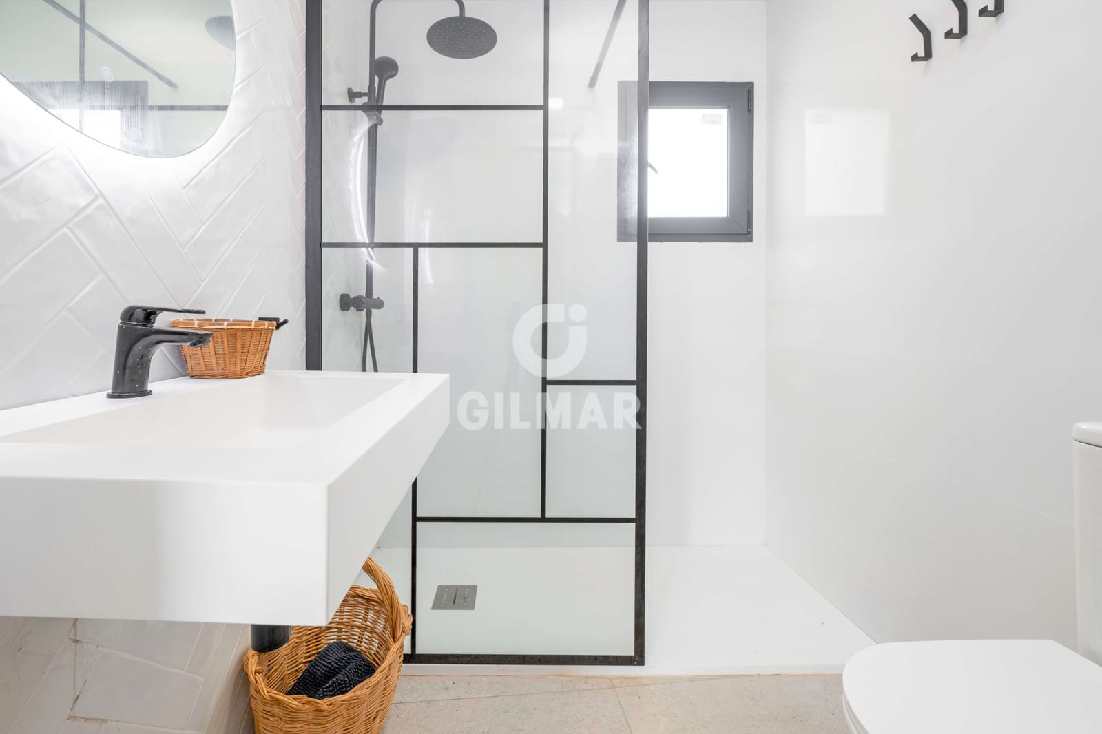 5 chambre Villa/Maison à vendre à Barbate avec garage - 650 000 € (Ref: 9787985)