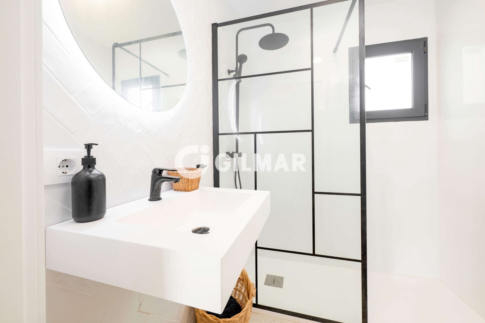 5 soverom Villa til salgs i Barbate med garasje - € 549 000 (Ref: 9787985)