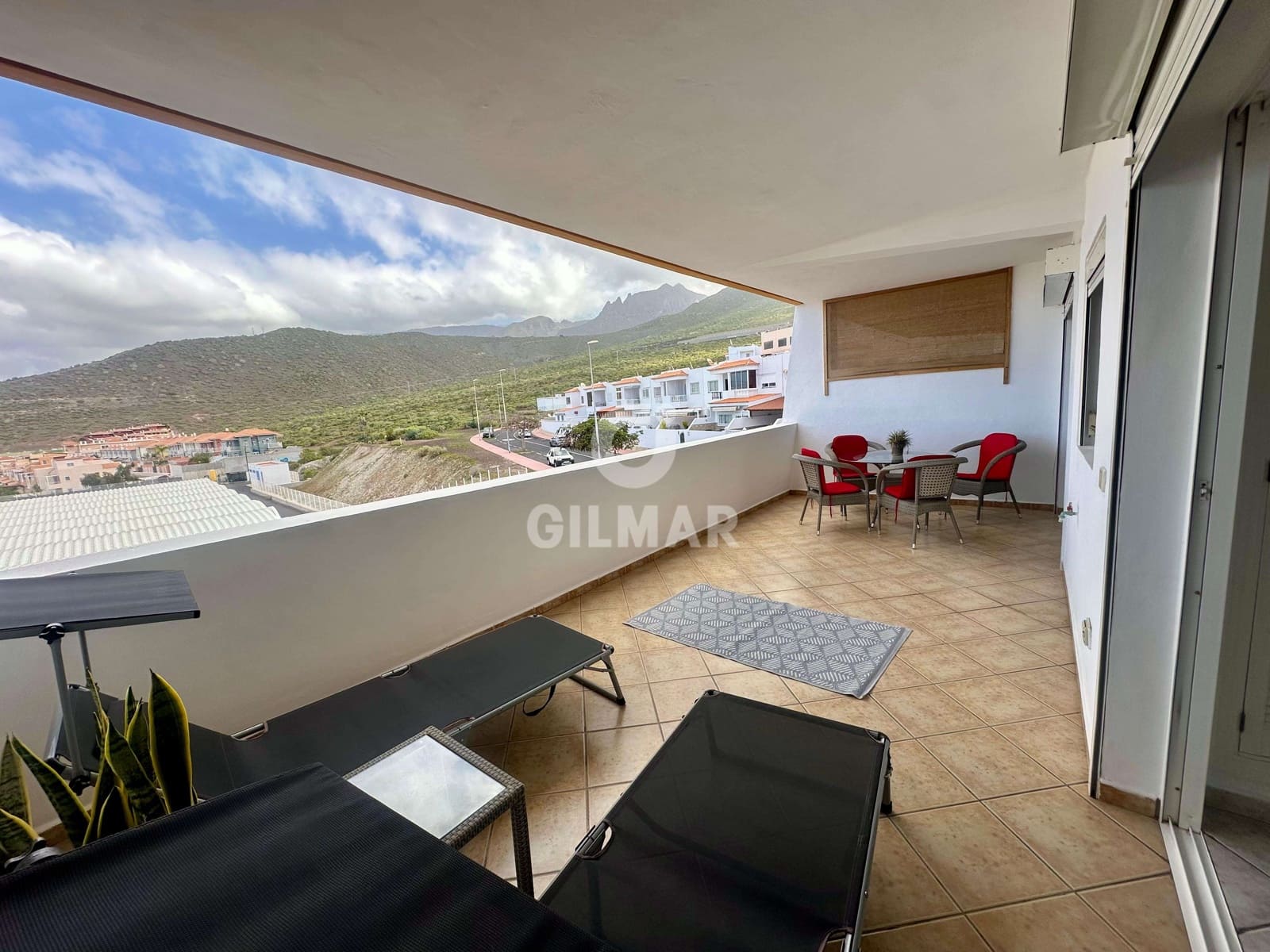 2 Zimmer Wohnung zu verkaufen in Costa Adeje mit Pool Garage - 330.000 € (Ref: 9793379)