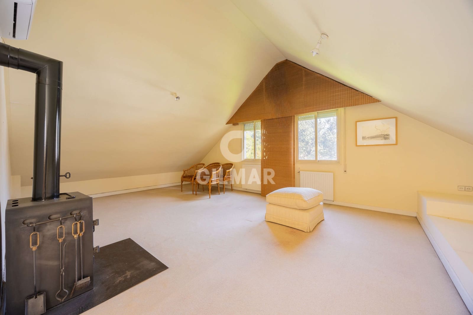 6 soverom Kjedet enebolig til salgs i Madrid by med svømmebasseng - € 2 700 000 (Ref: 9793502)