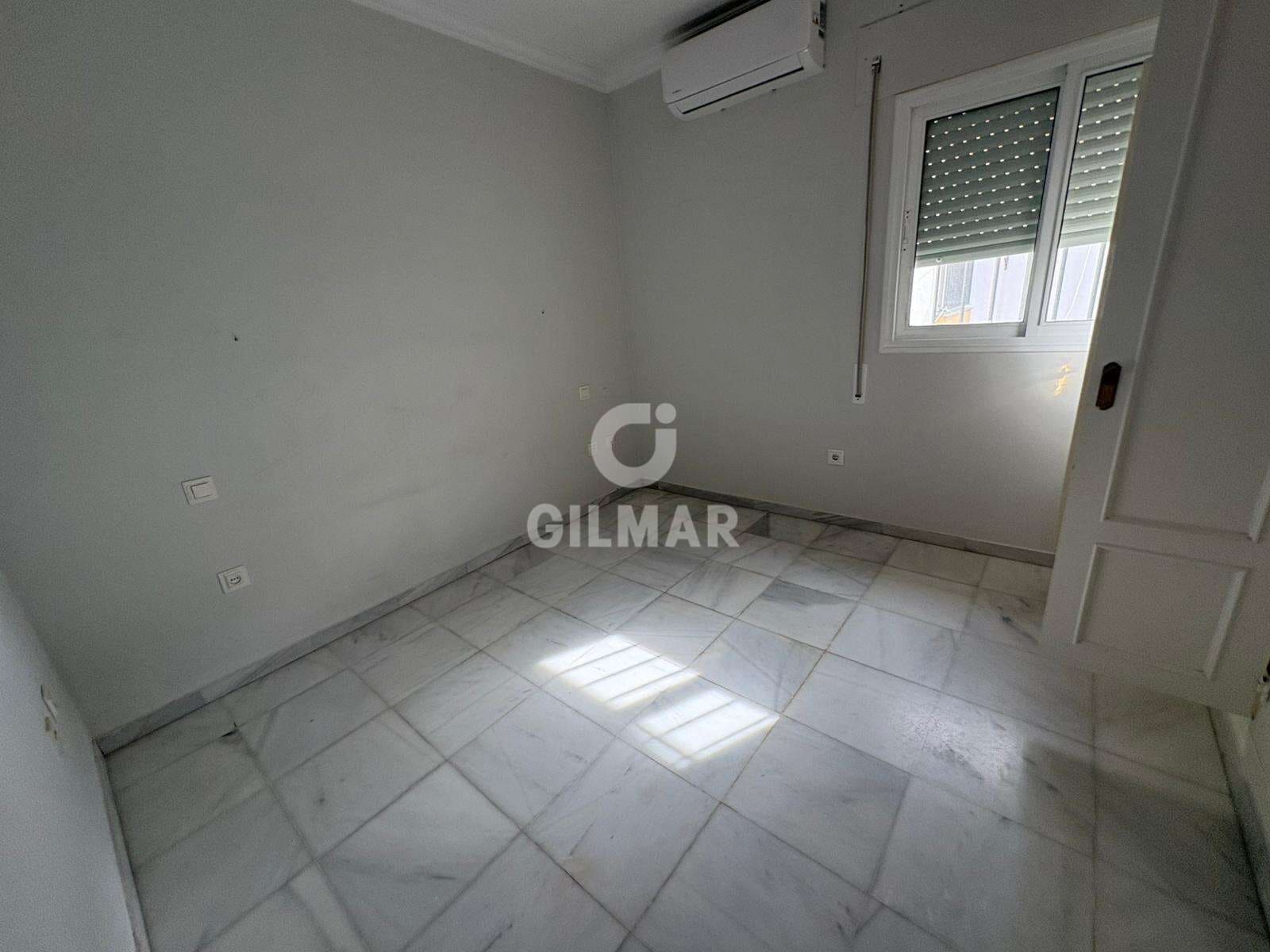 3 soveværelse Villa til leje i El Puerto de Santa Maria med garage - € 1.700 (Ref: 9795344)