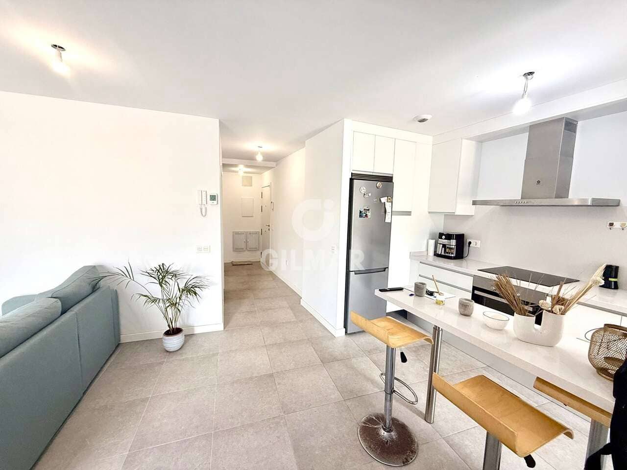 2 bedroom Flat for sale in Playa San Juan with garage - € 315,000 (Ref: 9795722)