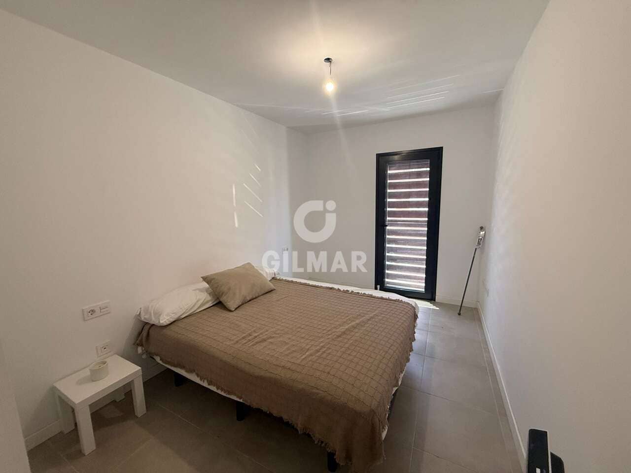 2 bedroom Flat for sale in Playa San Juan with garage - € 315,000 (Ref: 9795722)