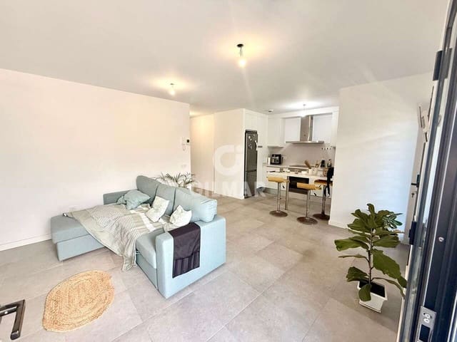 2 makuuhuone Asunto myytävänä paikassa Playa San Juan, Guía de Isora mukana 
autotalli - 315 000 € (Ref: 9795722)