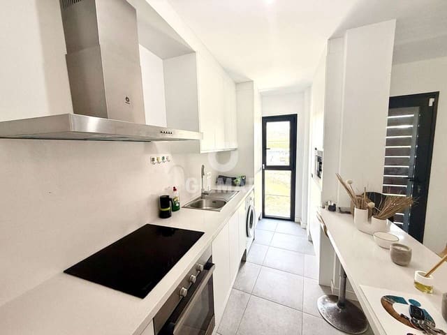 2 makuuhuone Asunto myytävänä paikassa Playa San Juan, Guía de Isora mukana 
autotalli - 315 000 € (Ref: 9795722)