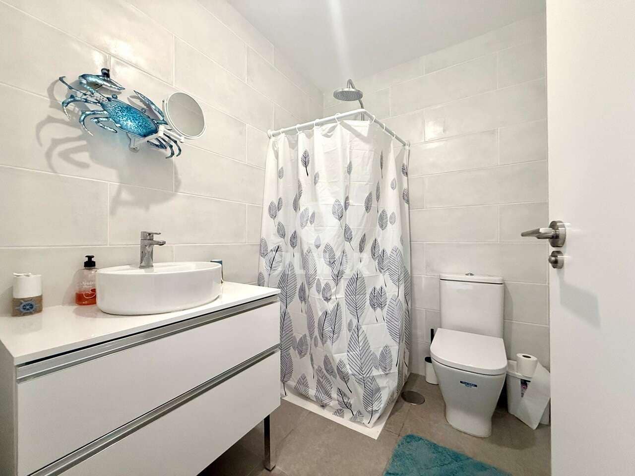 2 bedroom Flat for sale in Playa San Juan with garage - € 315,000 (Ref: 9795722)