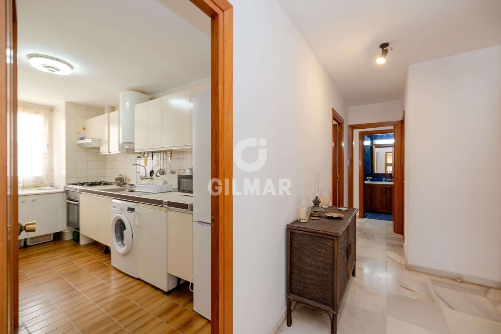 2 chambre Appartement à vendre à Marbella avec piscine garage - 430 000 € (Ref: 9802967)