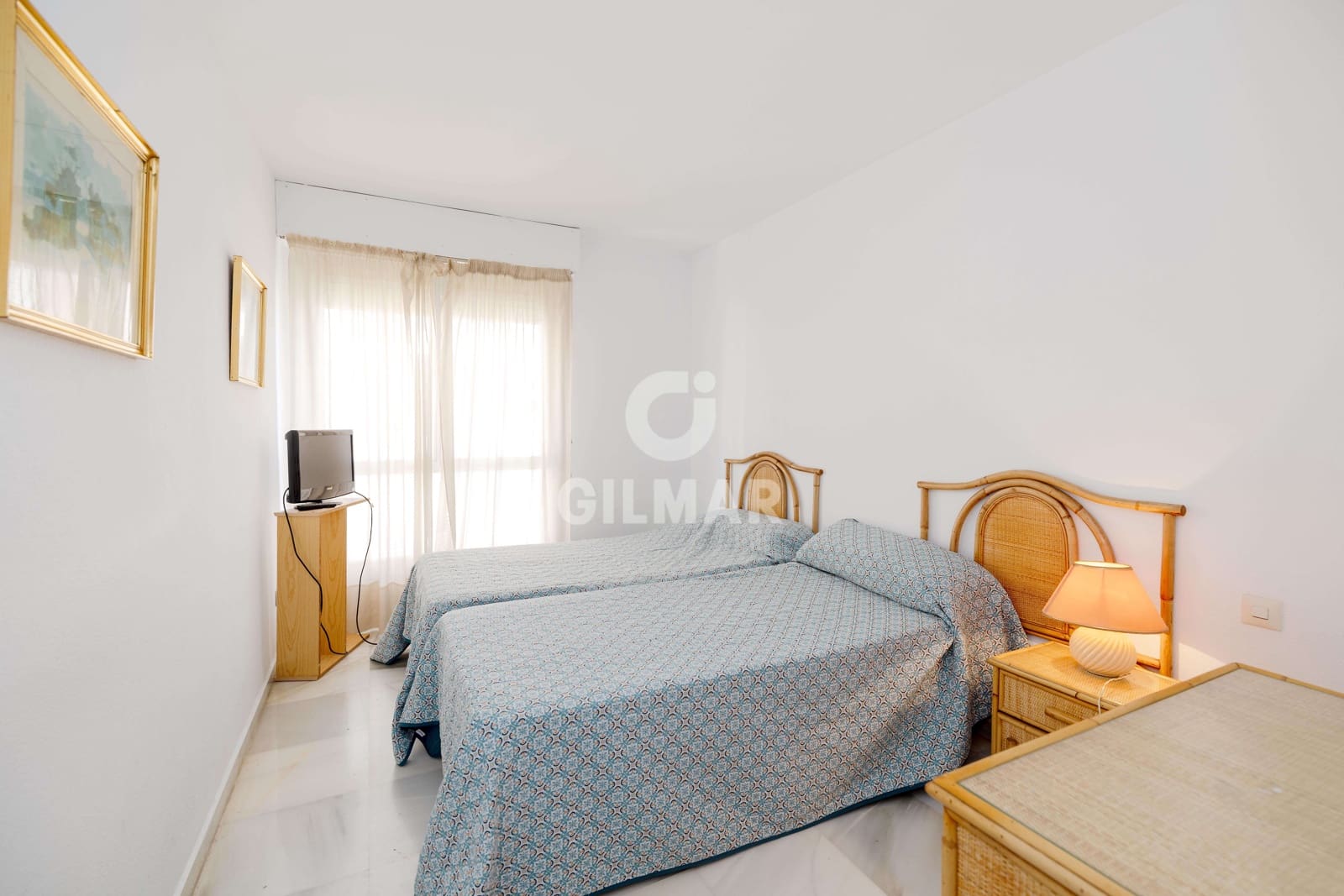 2 chambre Appartement à vendre à Marbella avec piscine garage - 430 000 € (Ref: 9802967)