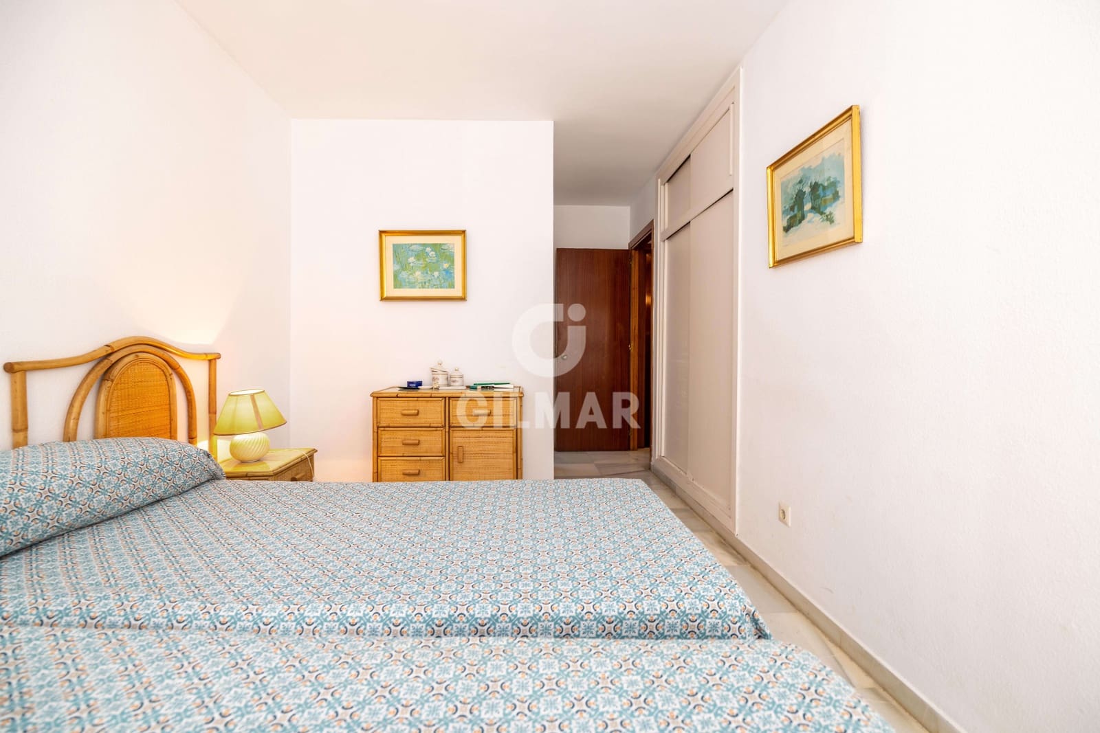 2 chambre Appartement à vendre à Marbella avec piscine garage - 430 000 € (Ref: 9802967)