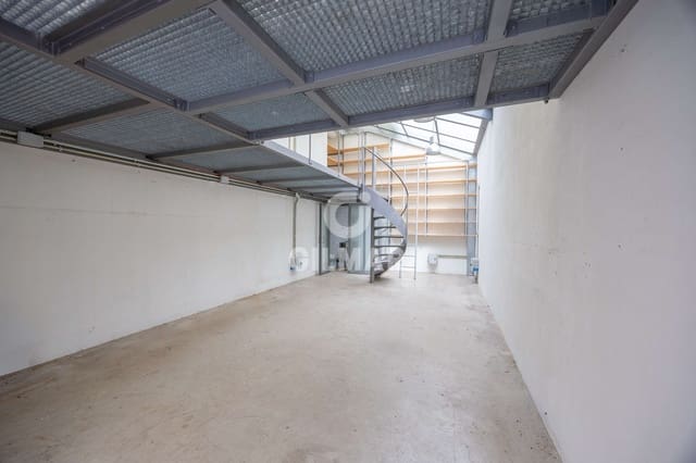 Kontor til salgs i Trafalgar, Madrid by - € 480 000 (Ref: 9805591)