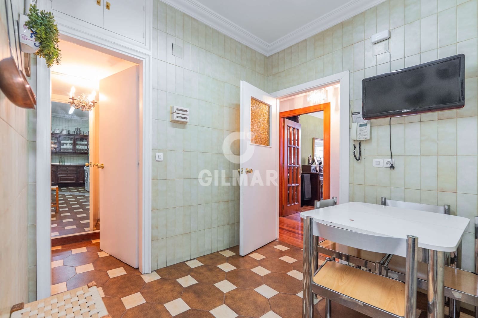 Piso de 5 habitaciones en Madrid ciudad en venta - 1.450.000 € (Ref: 9805720)