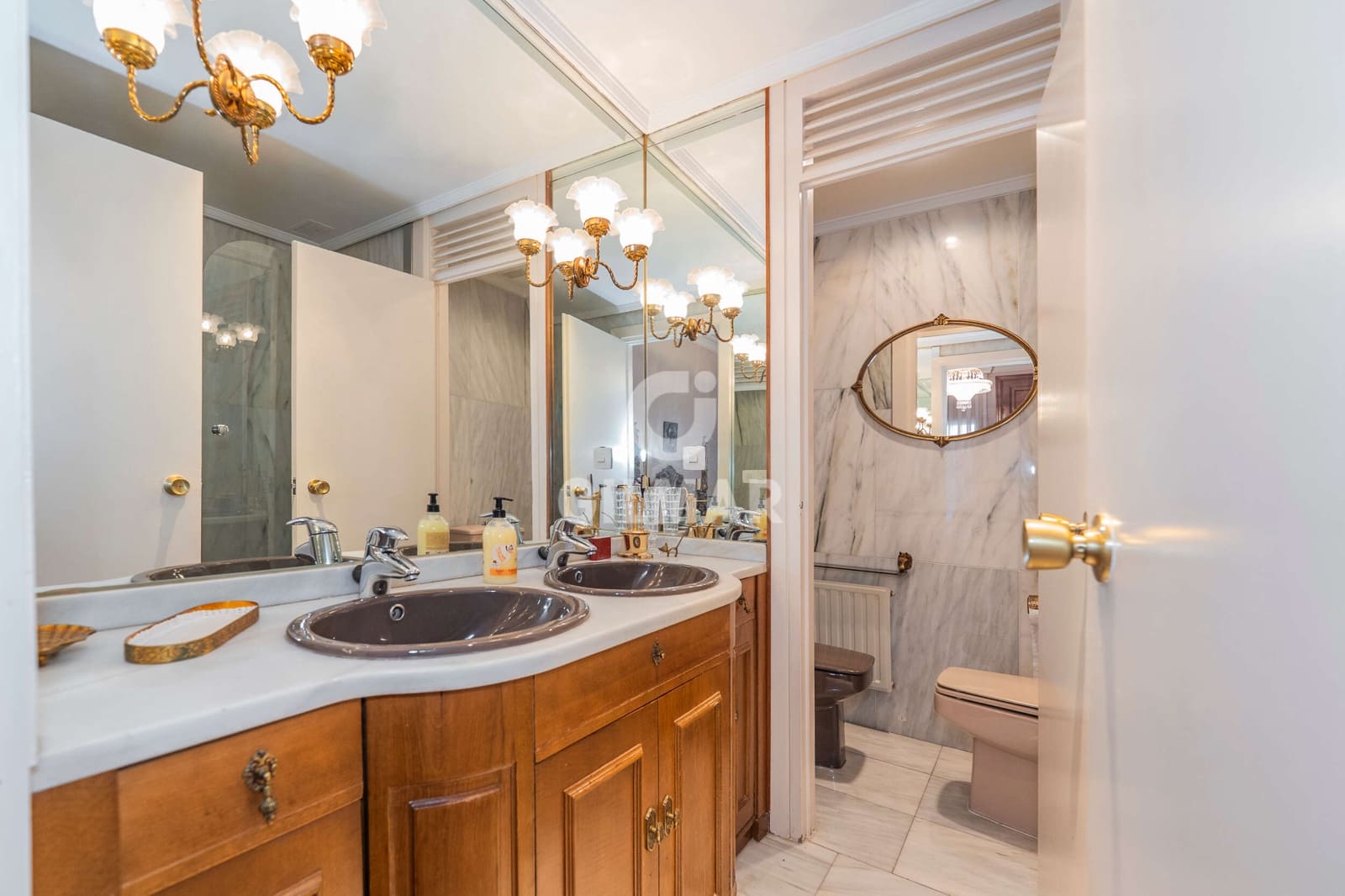 Piso de 5 habitaciones en Madrid ciudad en venta - 1.450.000 € (Ref: 9805720)