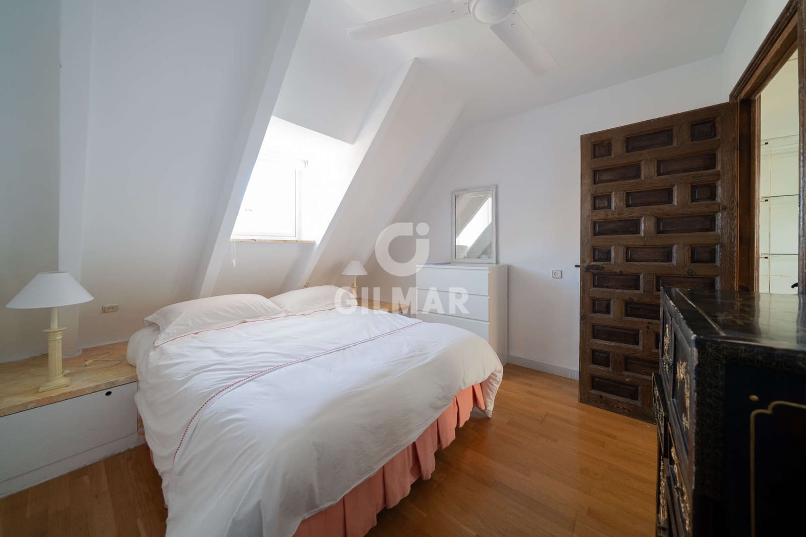 2 soveværelse Lejlighed til salg i Madrid by - € 660.000 (Ref: 9805721)