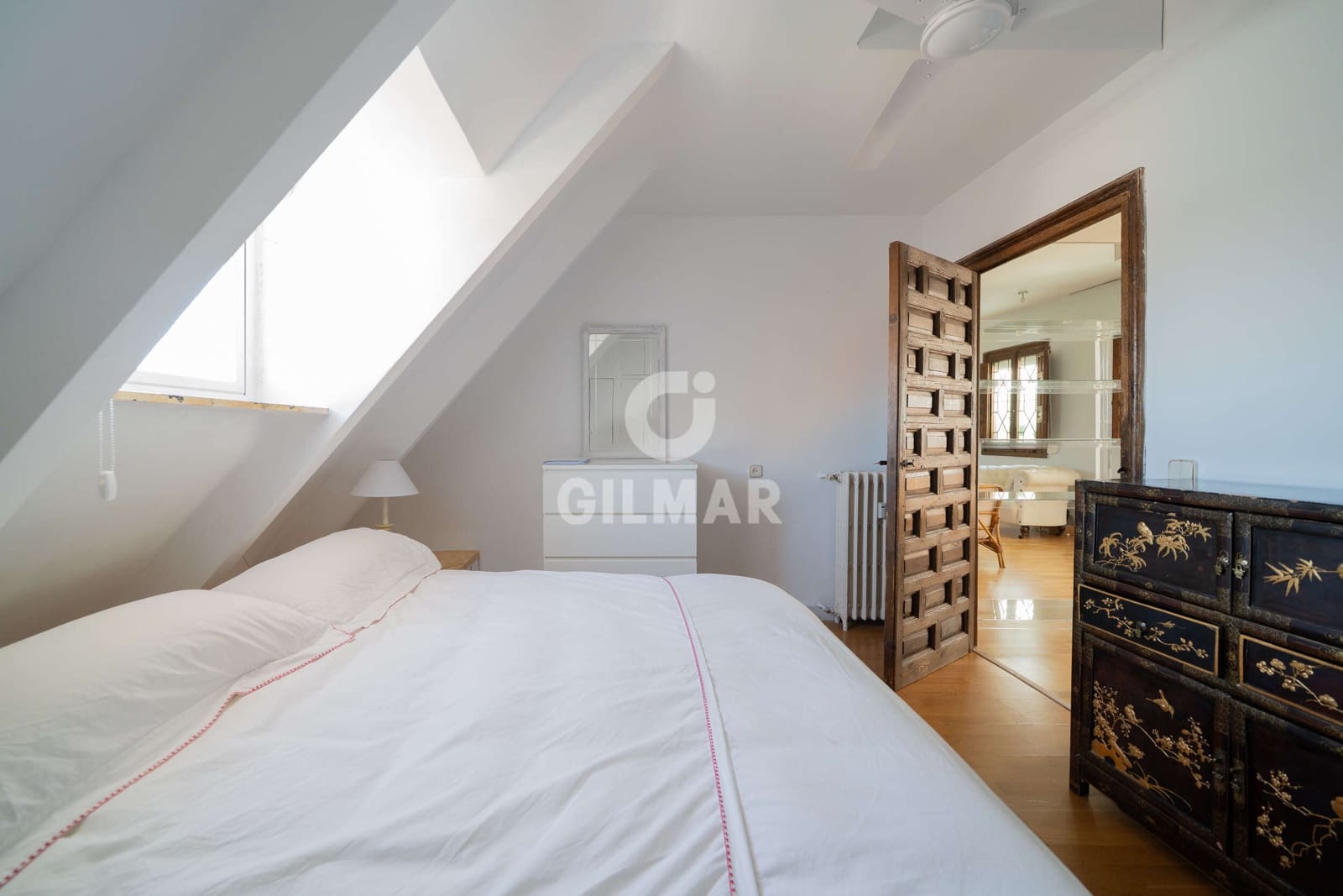 2 soveværelse Lejlighed til salg i Madrid by - € 660.000 (Ref: 9805721)