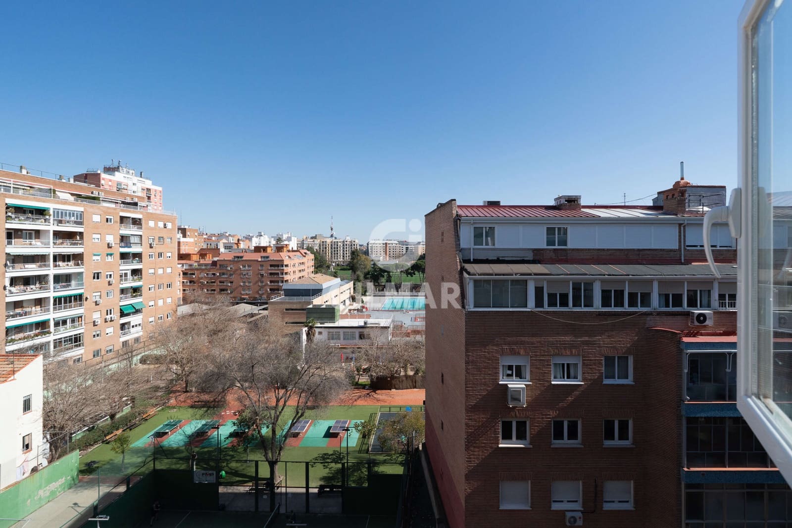 2 soveværelse Lejlighed til salg i Madrid by - € 660.000 (Ref: 9805721)