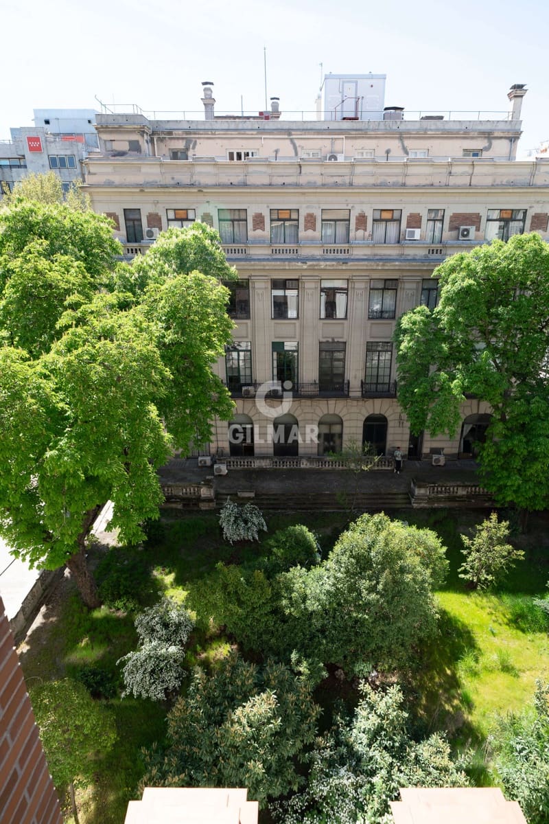 4 chambre Appartement à vendre à Madrid ville avec garage - 1 950 000 € (Ref: 9805722)