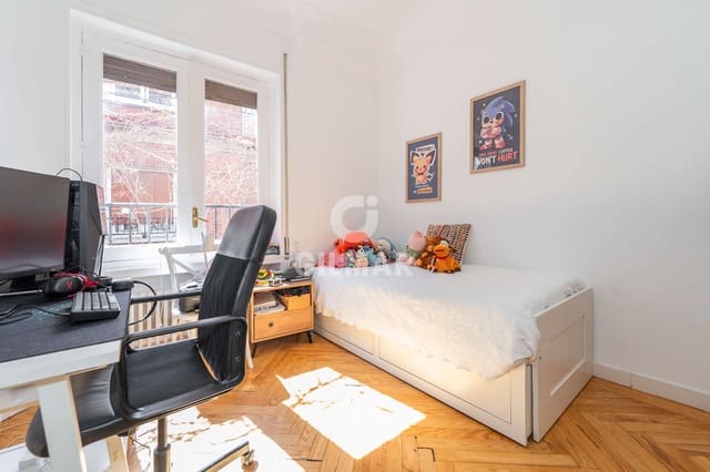 4 sypialnia Mieszkanie na sprzedaż w Rios Rosas, Miasto Madryt - 1 690 000 € (Ref: 9805727)