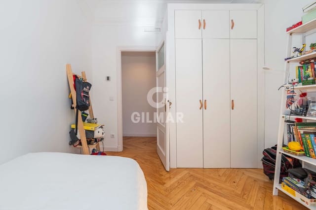 4 sypialnia Mieszkanie na sprzedaż w Rios Rosas, Miasto Madryt - 1 690 000 € (Ref: 9805727)