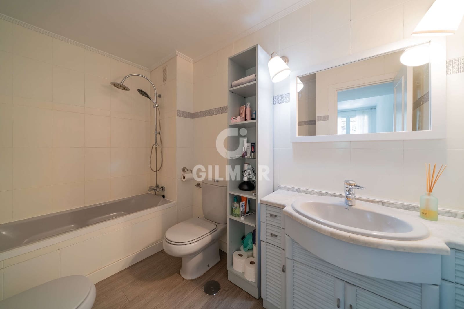 Piso de 4 habitaciones en Madrid ciudad en venta con garaje - 1.350.000 € (Ref: 9805729)