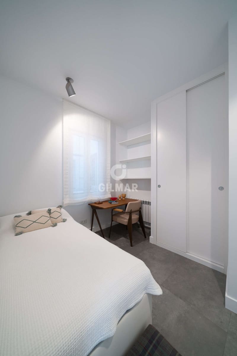 2 slaapkamer Flat te koop in Madrid stad - € 1.145.000 (Ref: 9805731)