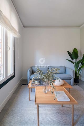 2 slaapkamer Flat te koop in Almagro, Madrid stad - € 1.145.000 (Ref: 9805731)