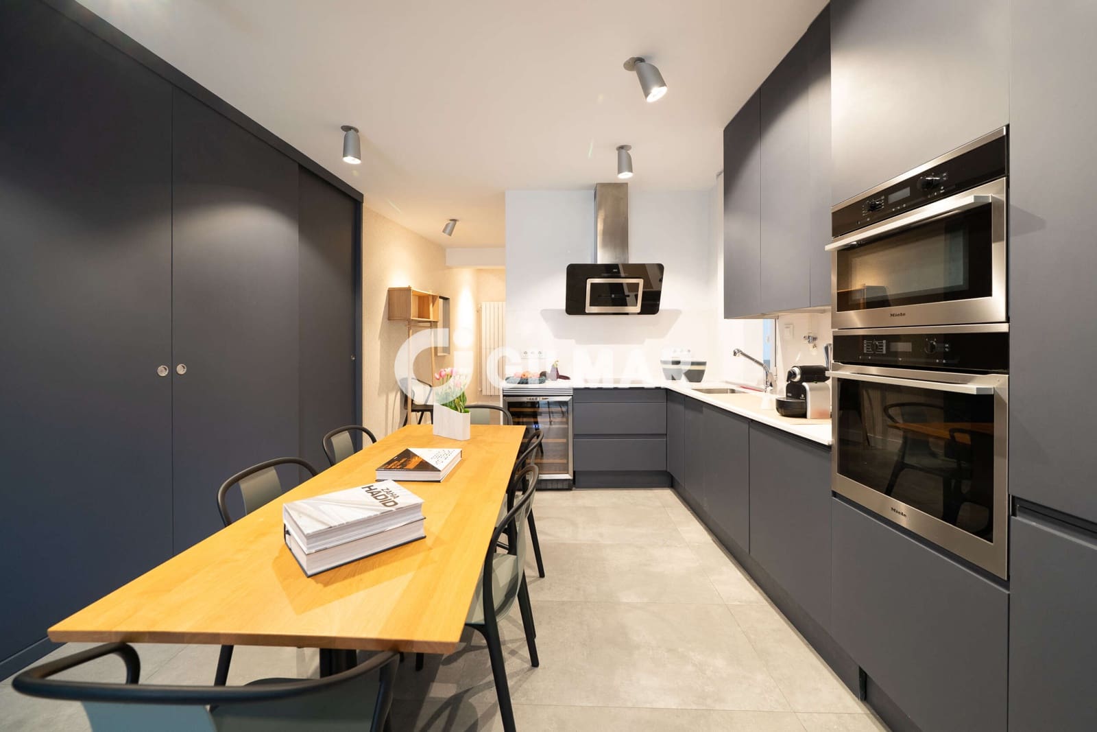 2 bedroom Flat for sale in Madrid city - € 955,800 (Ref: 9805731)