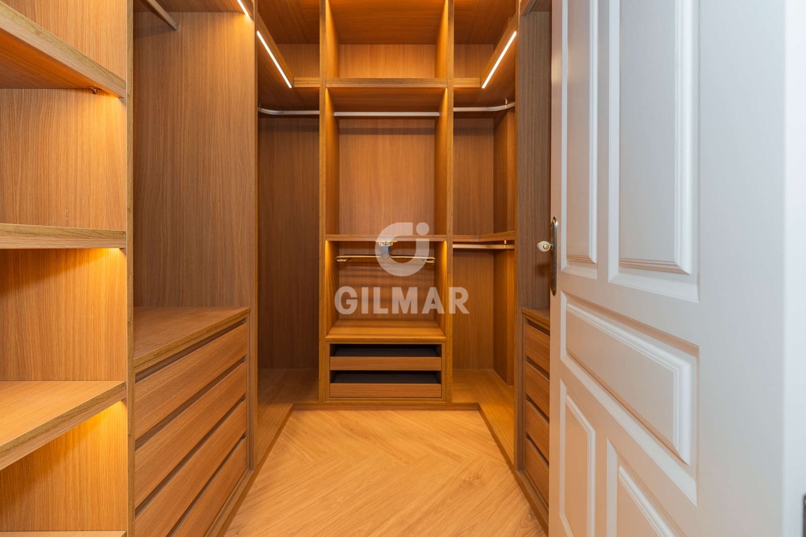 4 soverom Leilighet til salgs i Madrid by - € 1 830 000 (Ref: 9805732)