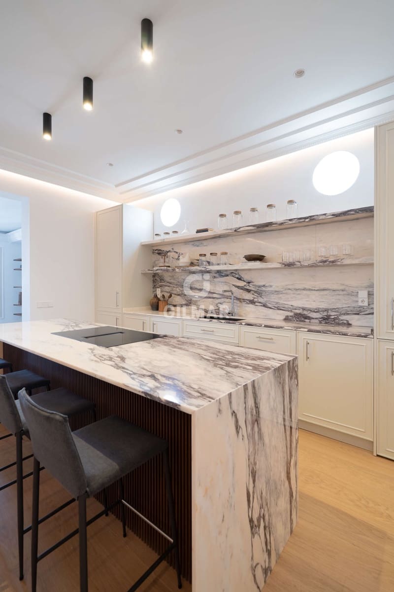 4 makuuhuone Asunto myytävänä paikassa Madrid kaupunki - 3 600 000 € (Ref: 9805733)