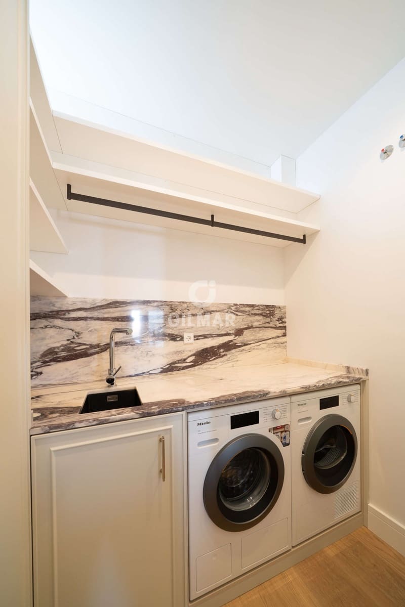 4 makuuhuone Asunto myytävänä paikassa Madrid kaupunki - 3 600 000 € (Ref: 9805733)