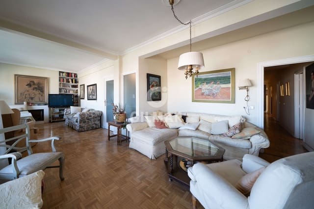 6 sypialnia Mieszkanie na sprzedaż w Vallehermoso, Miasto Madryt z garażem - 1 590 000 € (Ref: 9805734)