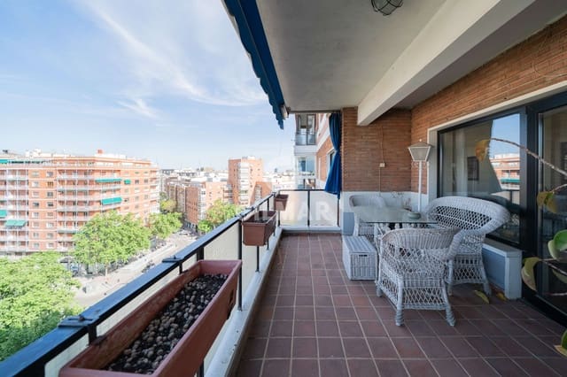 6 sypialnia Mieszkanie na sprzedaż w Vallehermoso, Miasto Madryt z garażem - 1 590 000 € (Ref: 9805734)