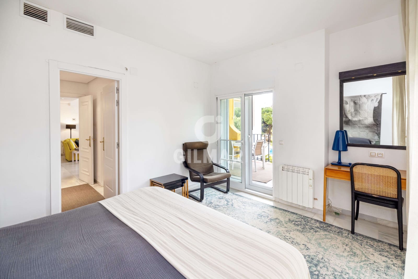 3 makuuhuone Asunto myytävänä paikassa Cabopino mukana uima-altaan - 850 000 € (Ref: 9807176)